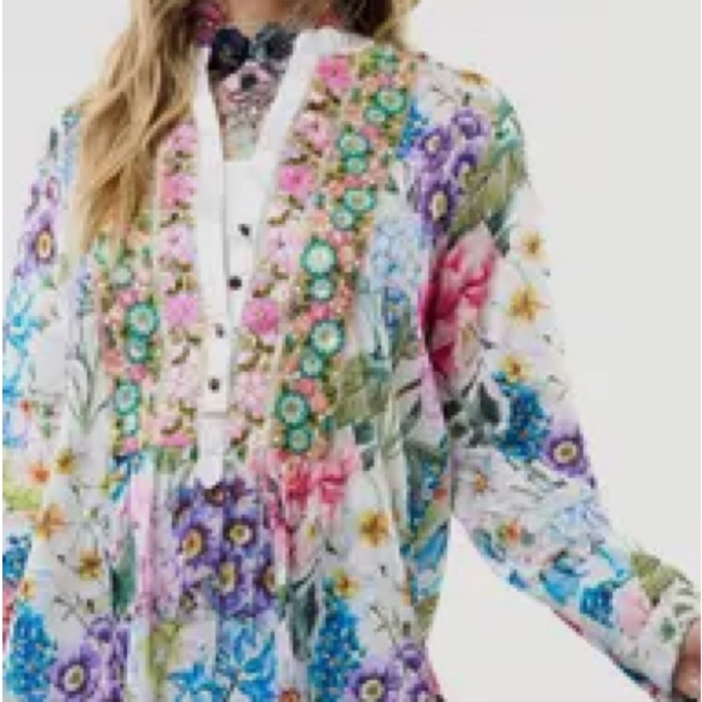 Floral Ibiza top by Aratta